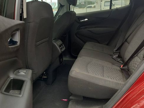 Used 2018 Chevrolet Equinox LT FWD image 7