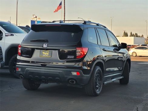 Used 2019 Honda Passport Touring image 4