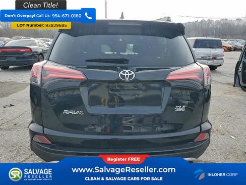 Used 2018 Toyota RAV4 XLE image 8