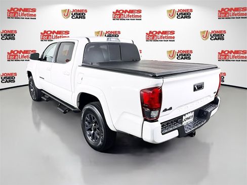 Certified 2023 Toyota Tacoma SR5 image 2