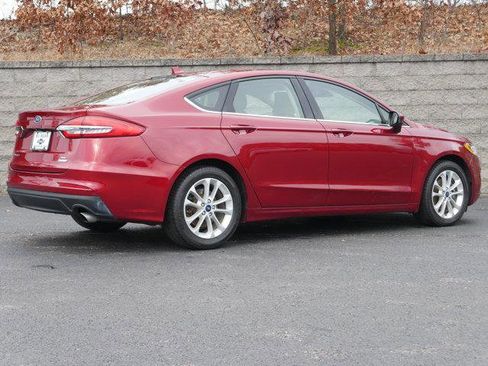 Used 2019 Ford Fusion SE image 7