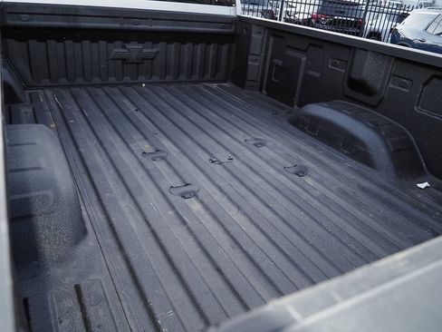 Used 2021 Chevrolet Silverado 2500 LTZ w/ LTZ Convenience Package image 11