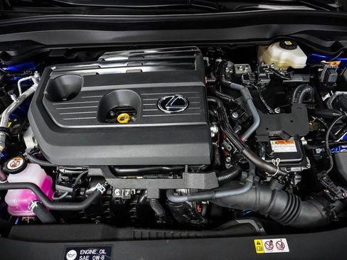 Used 2025 Lexus UX 300h AWD image 27