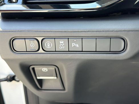 Used 2025 Acura MDX FWD w/ Technology Package image 39