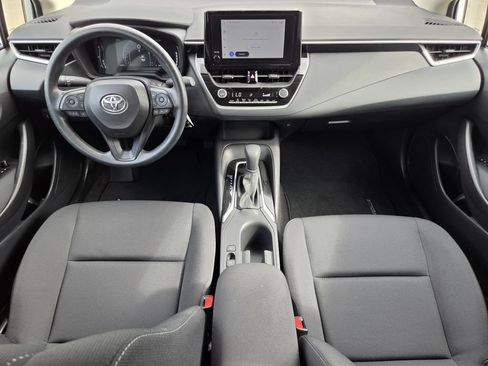 Used 2026 Toyota Corolla LE FWD image 13