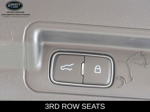 Certified 2024 Ford Explorer XLT w/ Equipment Group 202A AWD/4WD image 17