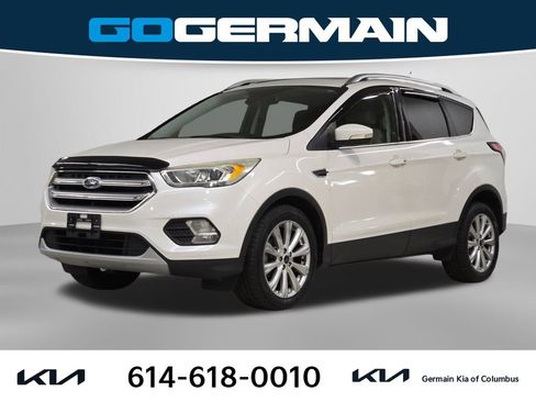 Used 2017 Ford Escape Titanium image 1