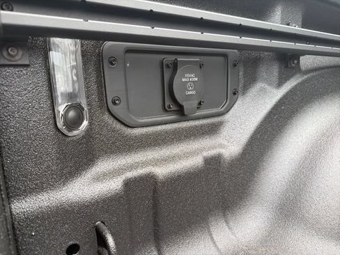 Used 2026 RAM 1500 Big Horn AWD/4WD image 14