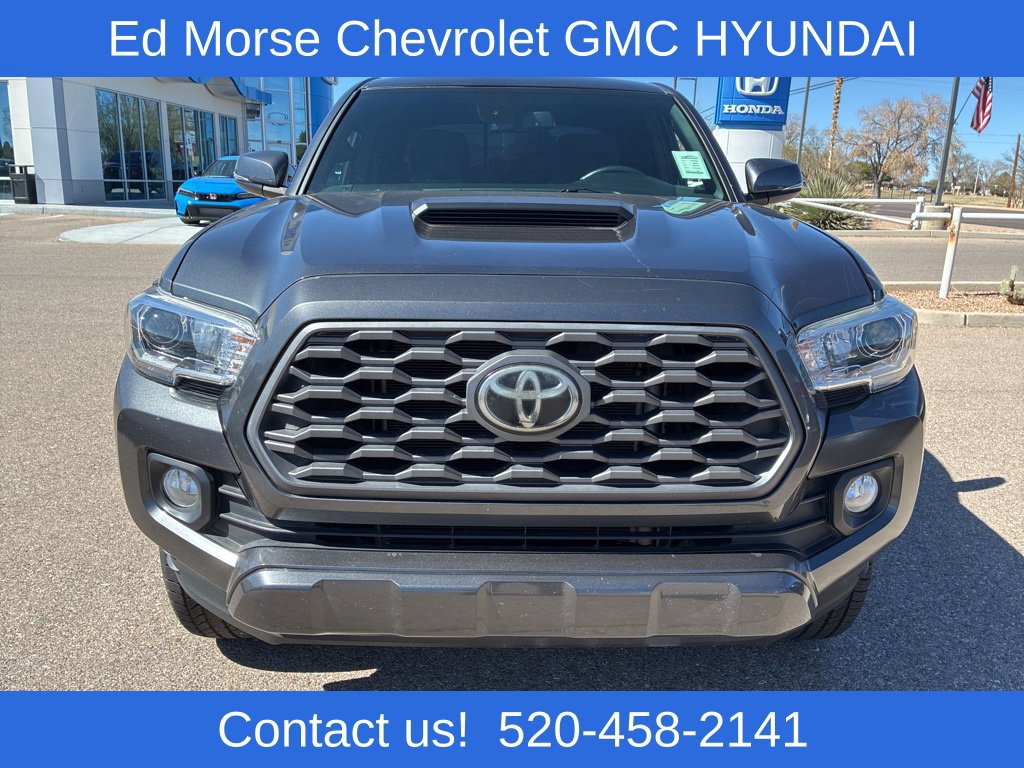 Used 2022 Toyota Tacoma TRD Sport w/ Technology Package AWD/4WD image 8