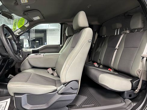 Used 2018 Ford F150 XL w/ Equipment Group 101A Mid AWD/4WD image 25