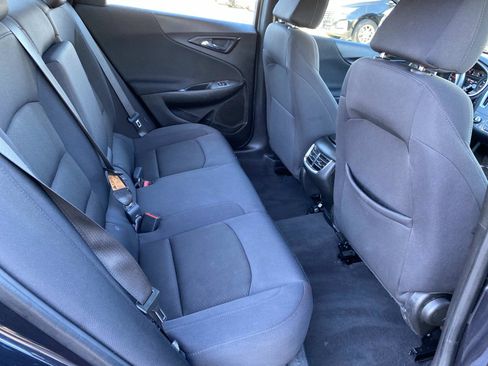 Used 2023 Chevrolet Malibu LT FWD image 23