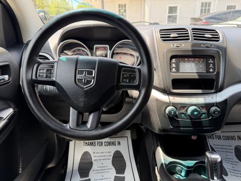 Used 2014 Dodge Journey SXT w/ Flexible Seating Group AWD/4WD image 10