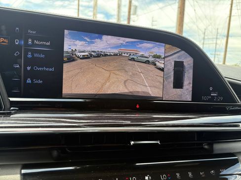 Used 2023 Cadillac Escalade ESV Sport AWD/4WD image 27