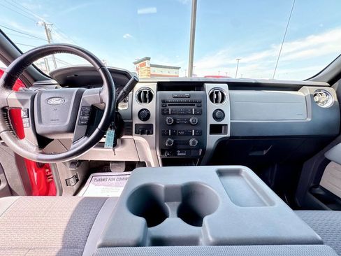 Used 2011 Ford F150 XLT w/ XLT Chrome Pkg image 17