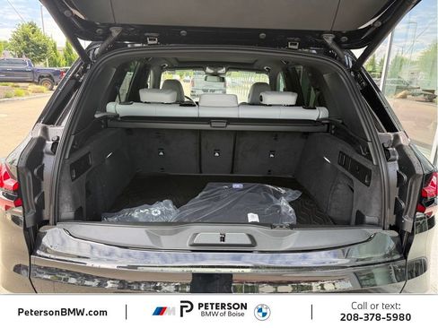 New 2026 BMW X5 xDrive50e w/ Premium Package AWD/4WD image 9