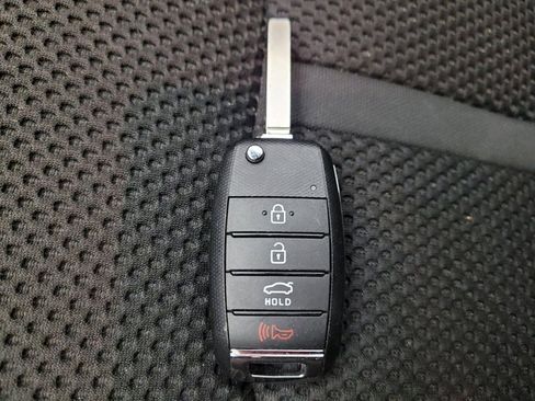 Used 2020 Kia Optima LX FWD image 32