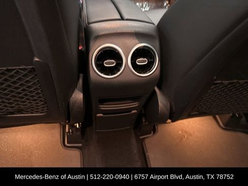 Certified 2021 Mercedes-Benz GLB 250 GLB 250 image 23