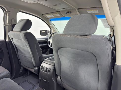 Used 2013 Nissan Armada SV image 29