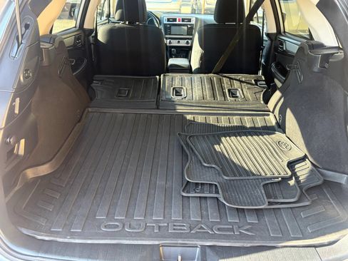 Used 2015 Subaru Outback 2.5i Premium AWD/4WD image 15