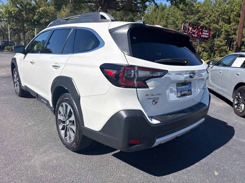 Used 2025 Subaru Outback Touring XT AWD/4WD image 5