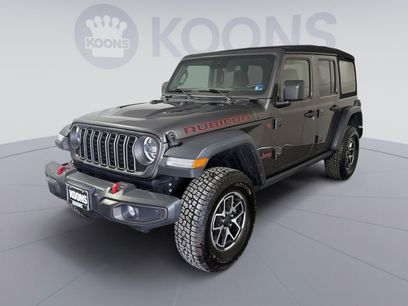 Used 2024 Jeep Wrangler Rubicon w/ Convenience Group