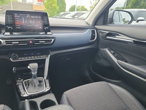 Certified 2023 Kia Seltos S FWD image 11