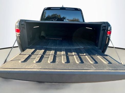 Used 2022 Rivian R1T Adventure image 29