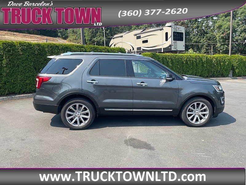 Used 2017 Ford Explorer Limited AWD/4WD image 6