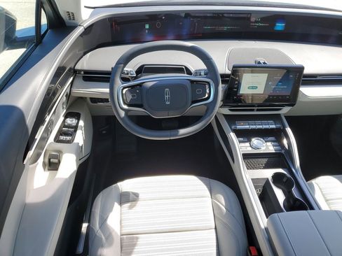 New 2026 Lincoln Nautilus Reserve AWD/4WD image 15