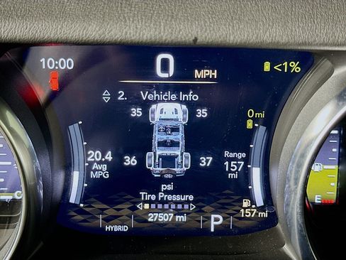 Used 2023 Jeep Wrangler Unlimited Sahara w/ Cold Weather Group AWD/4WD image 18