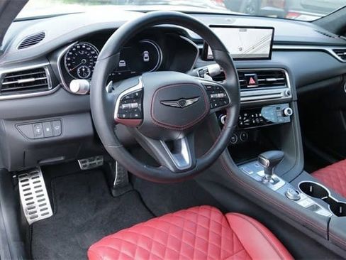 Used 2025 Genesis G70 3.3T Advanced w/ Sport Prestige Package image 9