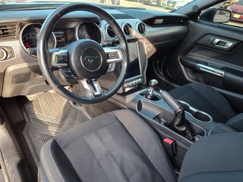 Used 2018 Ford Mustang GT RWD image 24