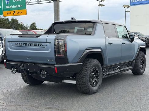 Used 2024 GMC Hummer EV 3X w/ Omega Edition AWD/4WD image 2