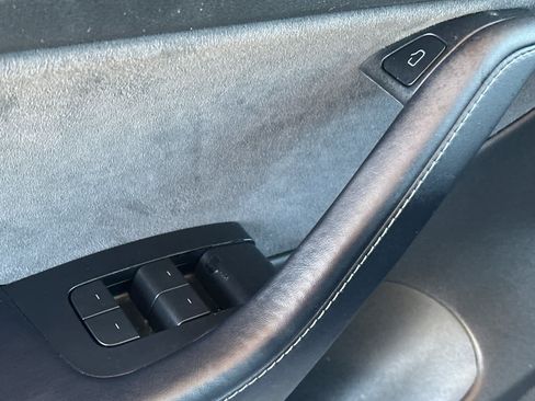 Used 2022 Tesla Model 3 Long Range AWD/4WD image 13