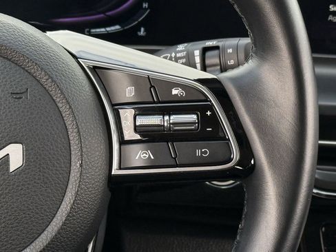 Used 2025 Kia Seltos S FWD image 14