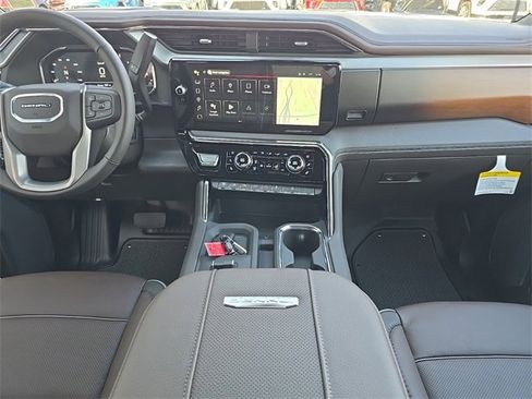 New 2025 GMC Sierra 2500 Denali w/ Max Trailering Package image 14