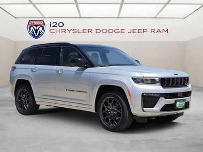 New 2026 Jeep Grand Cherokee Summit w/ Obsidian Package