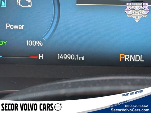 Used 2024 Ford Escape Platinum w/ Premium Technology Package image 18