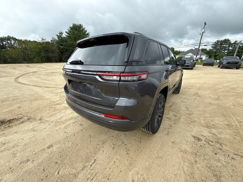 New 2026 Jeep Grand Cherokee Limited AWD/4WD image 5