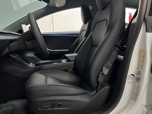 Used 2025 Tesla Model 3 Long Range image 31