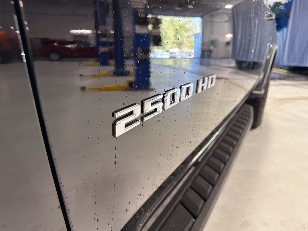New 2026 Chevrolet Silverado 2500 ZR2 AWD/4WD image 63