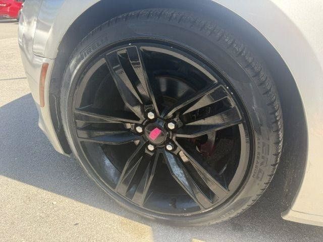 Used 2016 Chevrolet Camaro LT RWD image 16