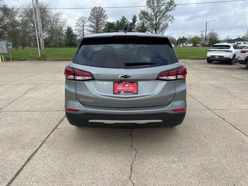 Used 2024 Chevrolet Equinox LT FWD image 4