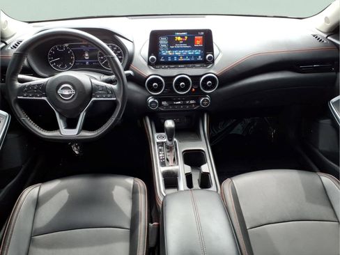 Certified 2025 Nissan Sentra SR w/ SR Premium Package FWD image 15