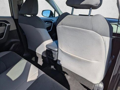 Used 2021 Toyota RAV4 XLE image 28