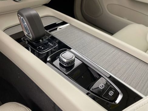 New 2025 Volvo XC60 T8 Plus w/ Protection Package Premier image 24