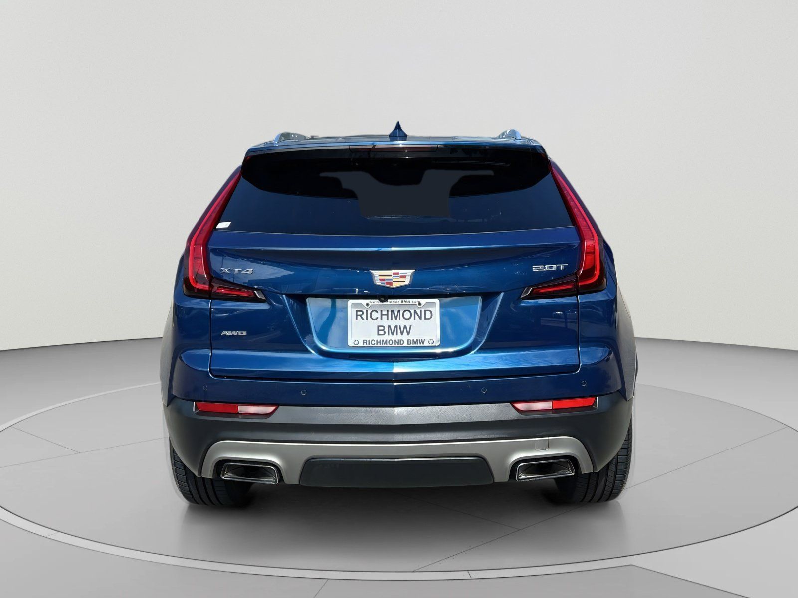 Used 2019 Cadillac XT4 Premium Luxury AWD/4WD image 4