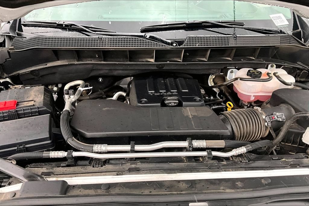 Used 2025 Chevrolet Silverado 1500 Custom AWD/4WD image 30