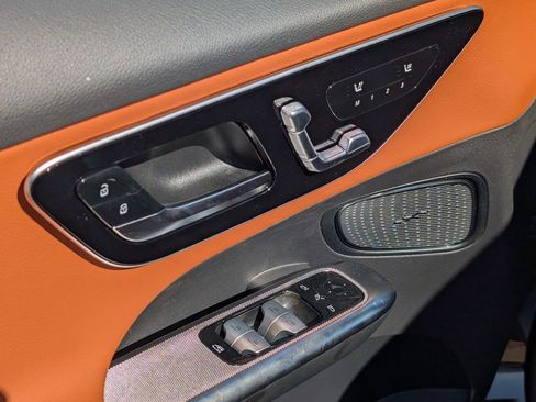 New 2026 Mercedes-Benz GLC 300 GLC 300 image 24