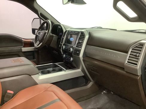 Used 2018 Ford F250 King Ranch w/ Chrome Package image 30
